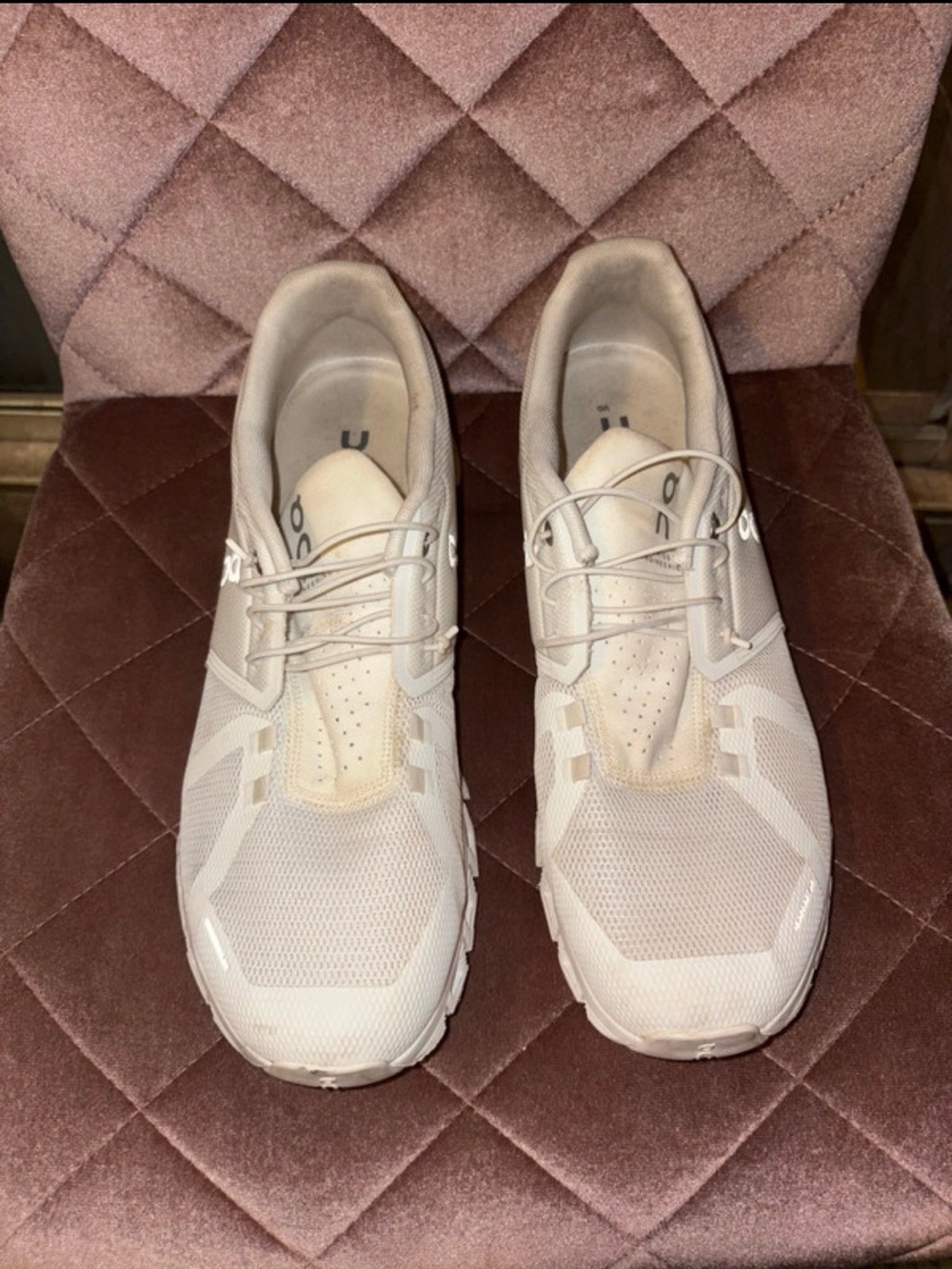On cloud men’s sneaker